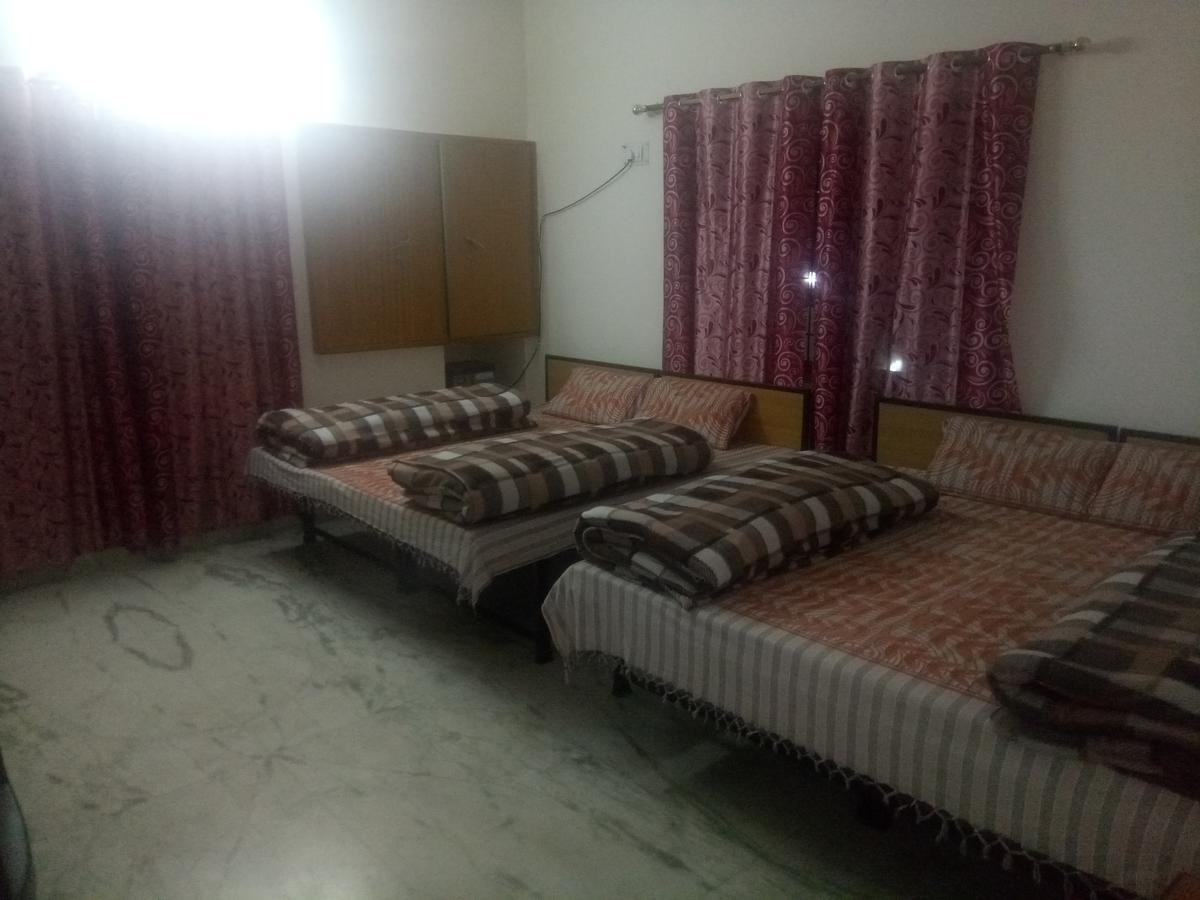 Sj Residency Hotel Dehradun Zewnętrze zdjęcie
